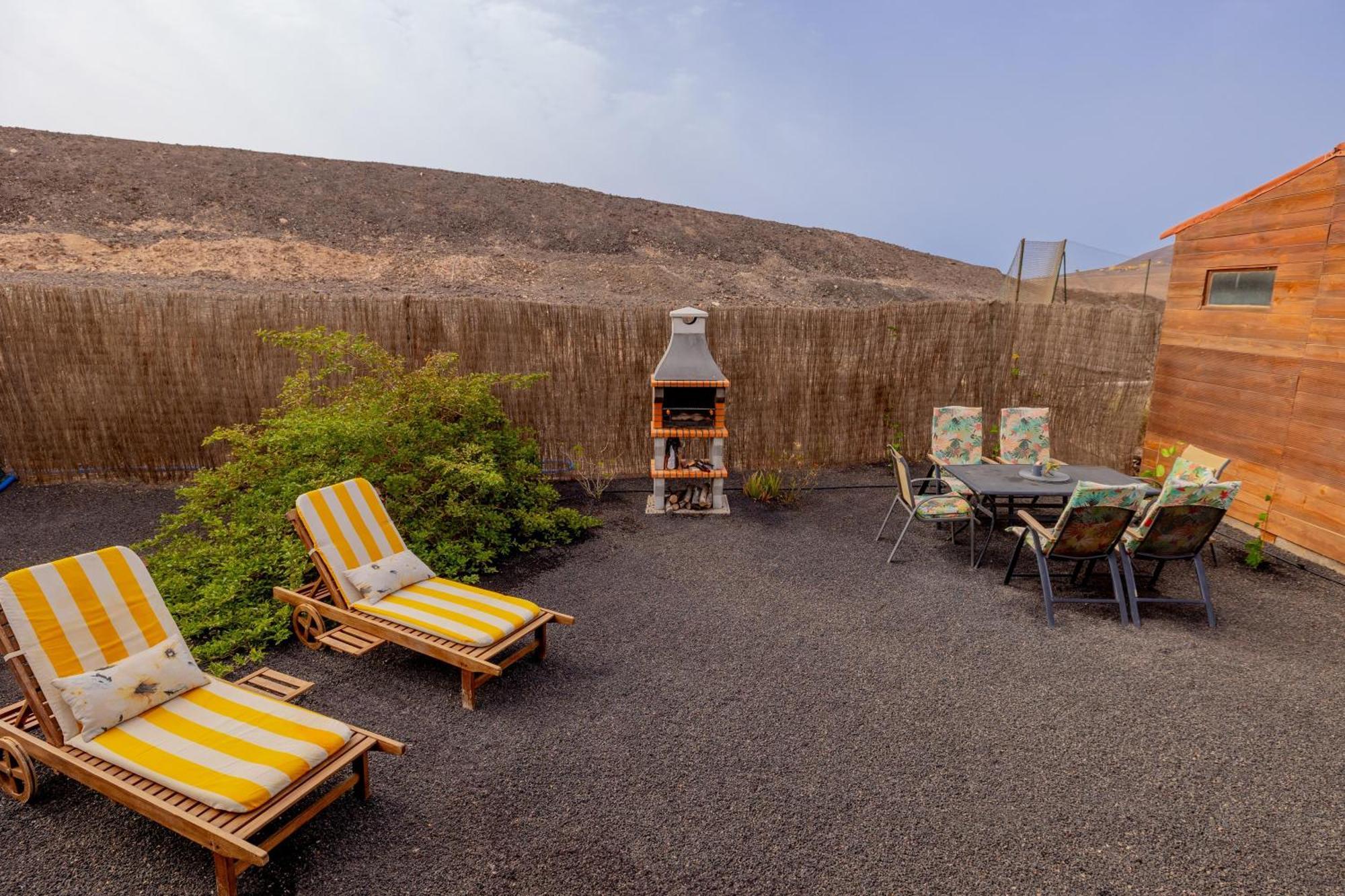 Casa Amaya - Spacious House With Pool, Large Garden, Bbq, 2 Terraces, And Ideal Location El Charco  Екстериор снимка